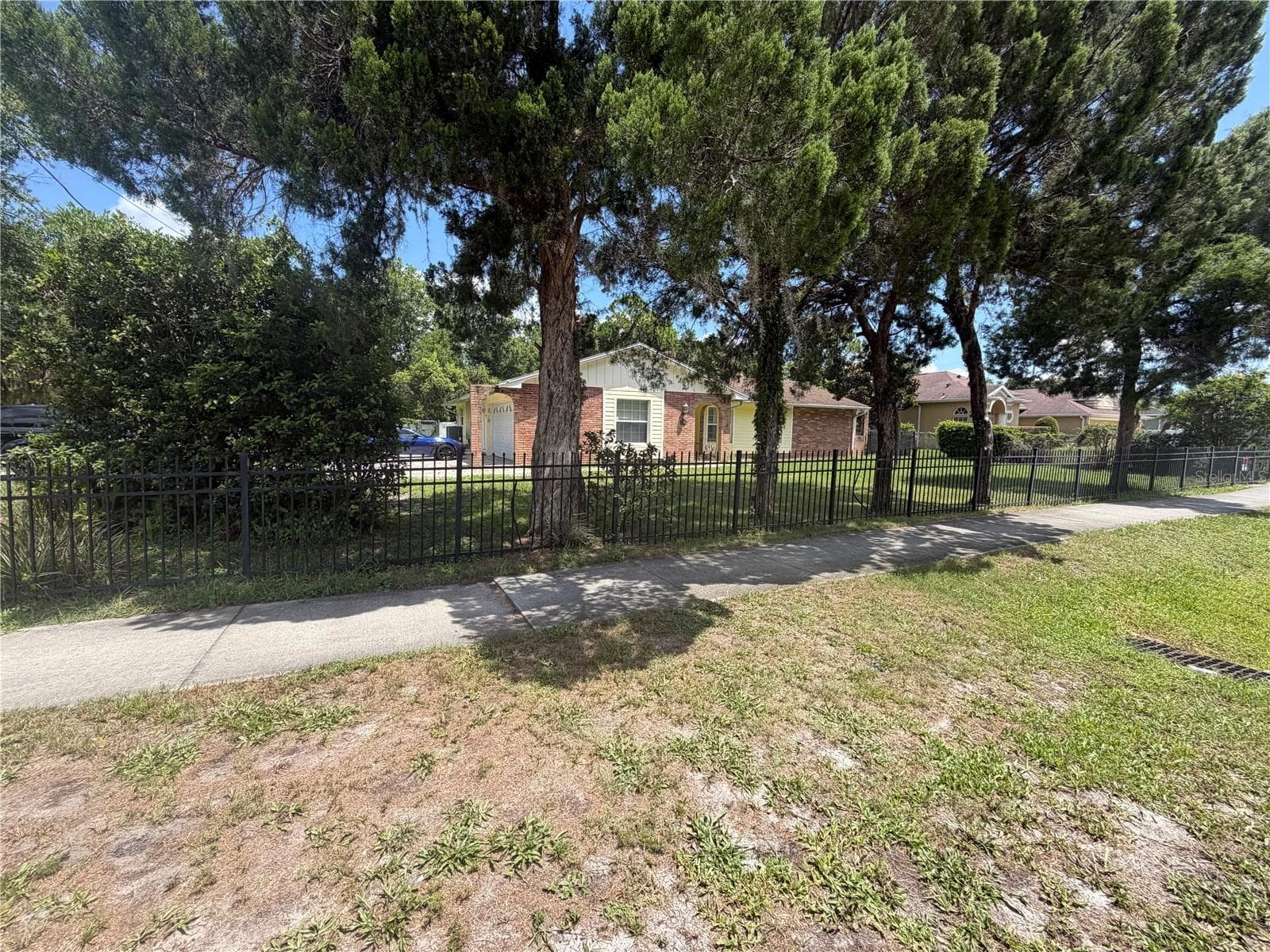 14309 LAKE PRICE DRIVE — photo 3 of 32