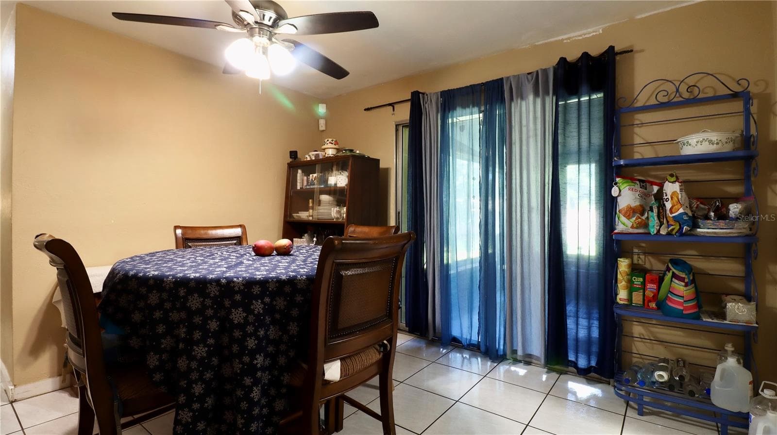 4420 ROBBINS AVENUE — photo 6 of 18