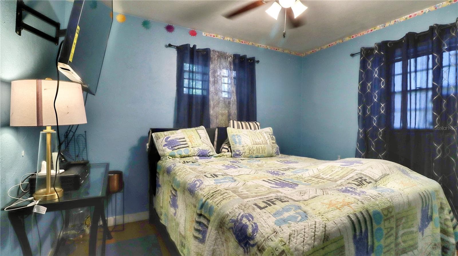 4420 ROBBINS AVENUE — photo 15 of 18