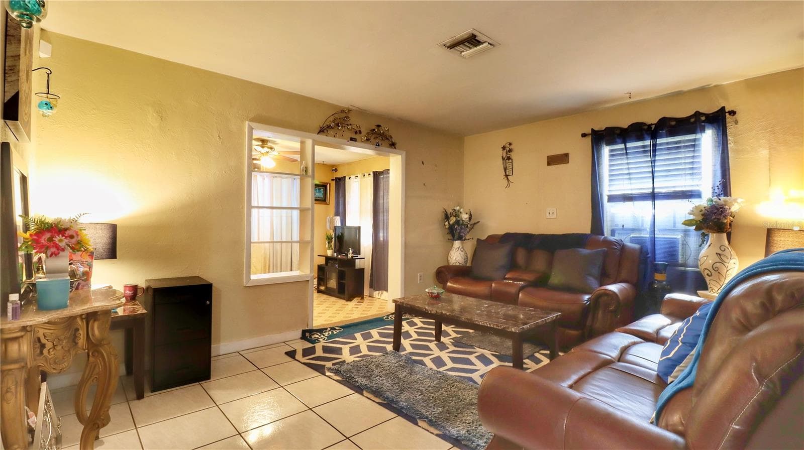 4420 ROBBINS AVENUE — photo 5 of 18