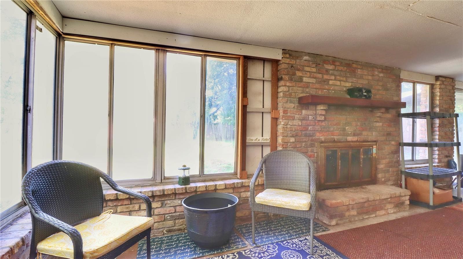 4420 ROBBINS AVENUE — photo 16 of 18