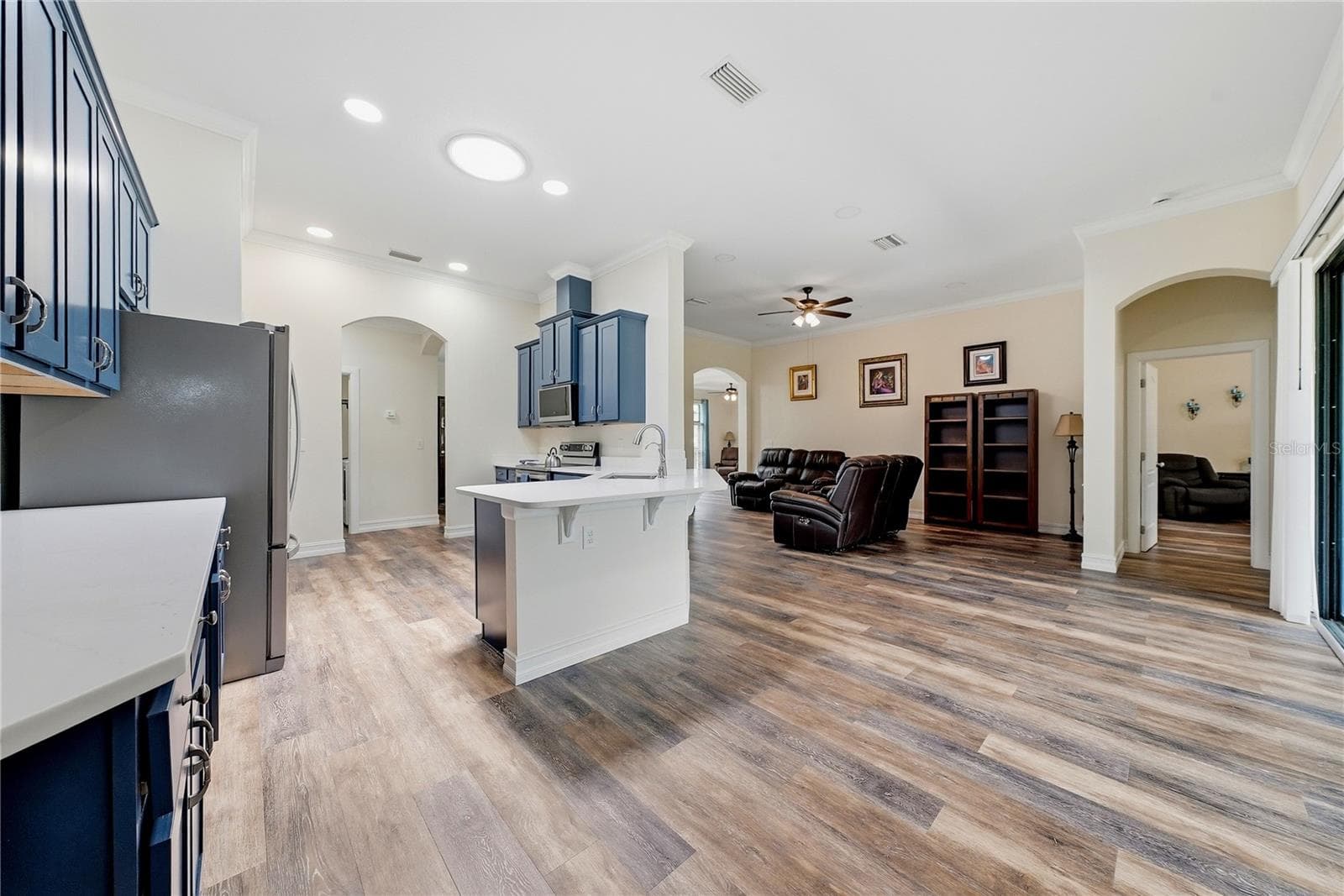 326 STAR SHELL DRIVE — photo 9 of 48