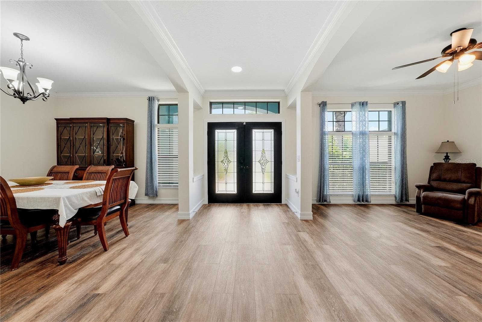 326 STAR SHELL DRIVE — photo 4 of 48