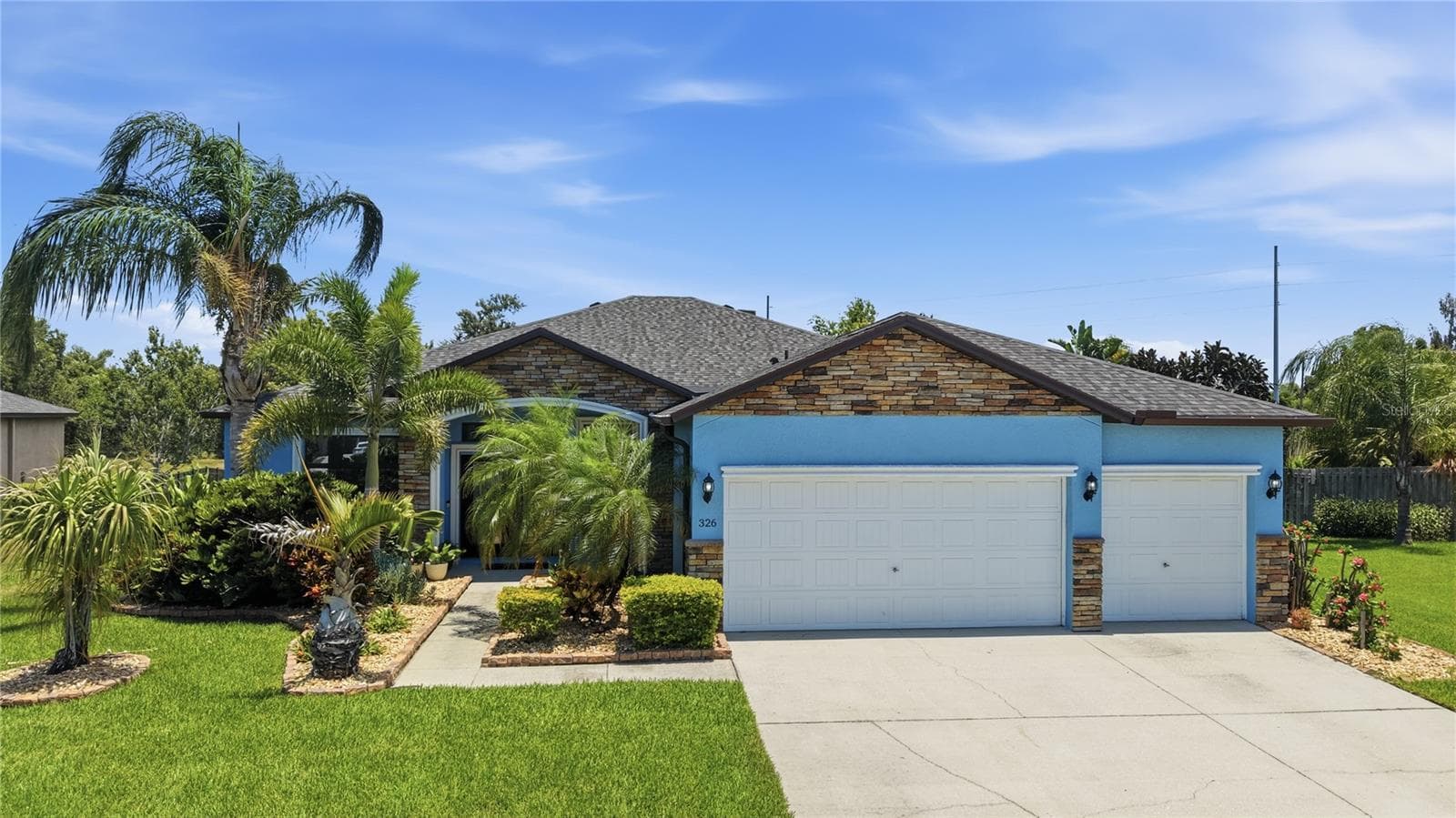 326 STAR SHELL DRIVE — photo 2 of 48