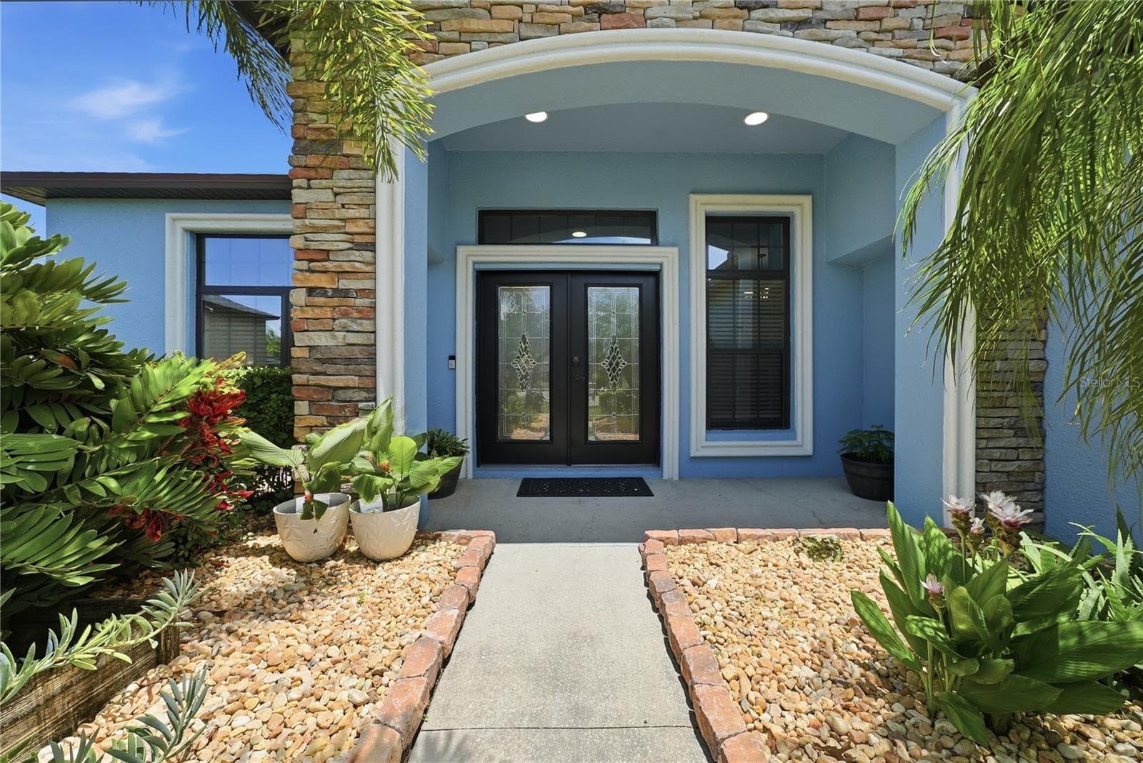 326 STAR SHELL DRIVE — photo 3 of 48