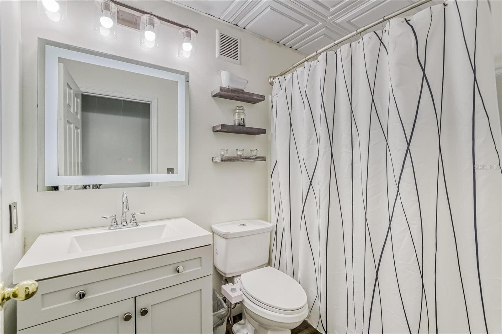 803 FLORENCE AVENUE — photo 26 of 50