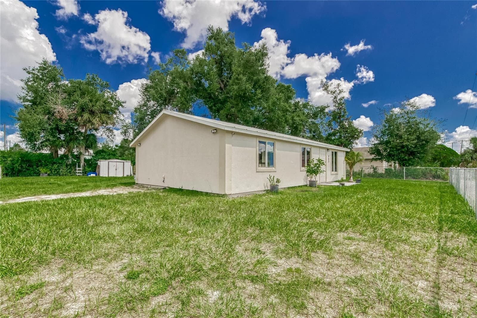 803 FLORENCE AVENUE — photo 7 of 50