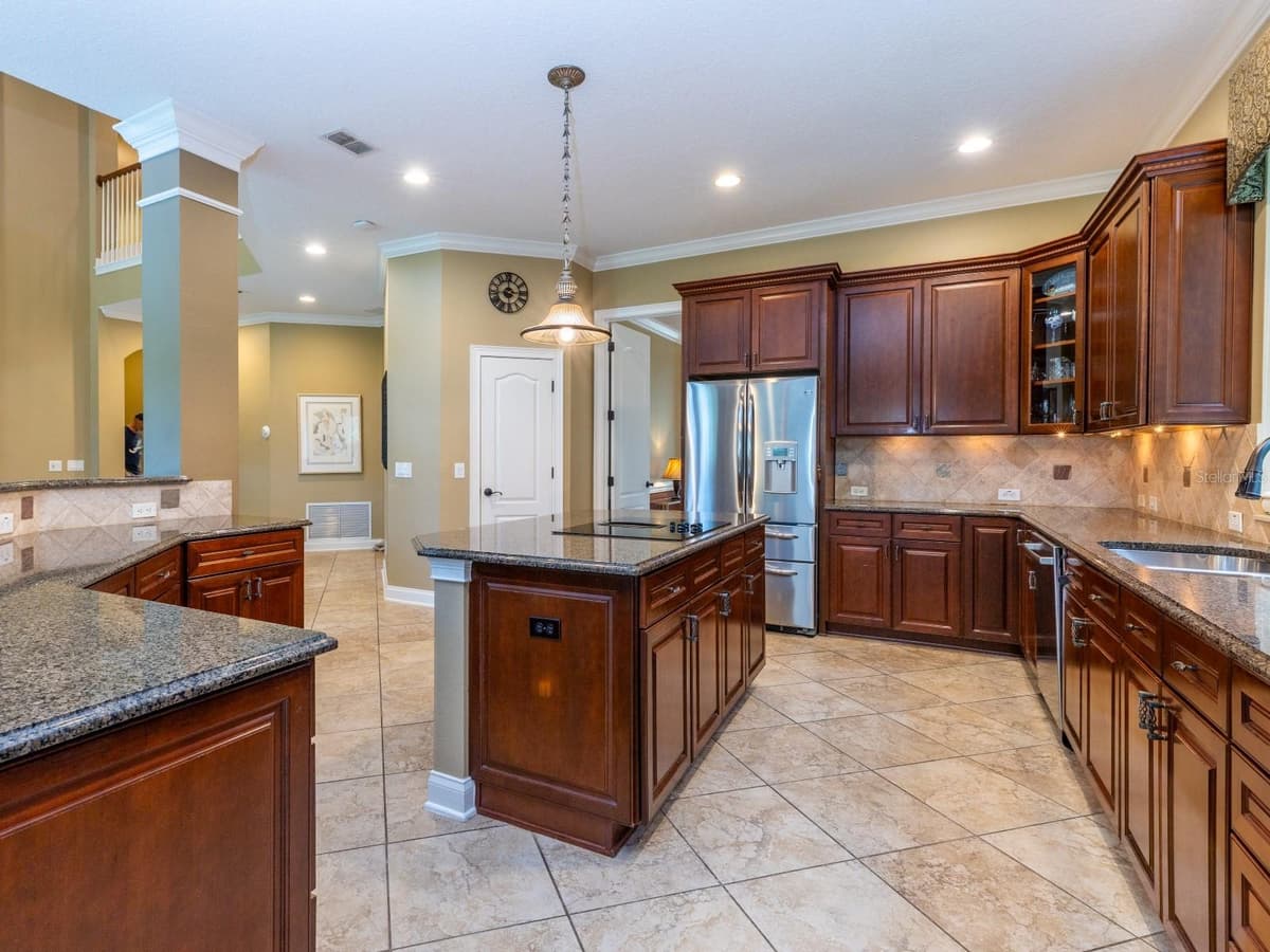 25846 FEATHER RIDGE LANE — photo 15 of 44