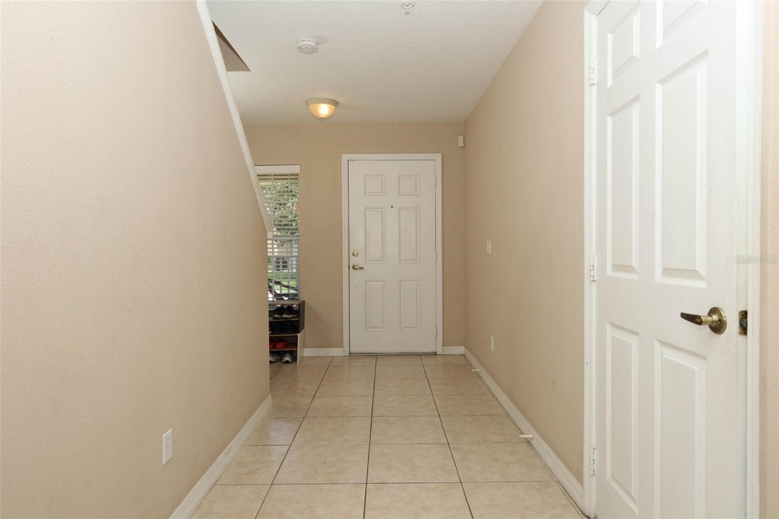 188 STERLING SPRINGS LANE — photo 3 of 45