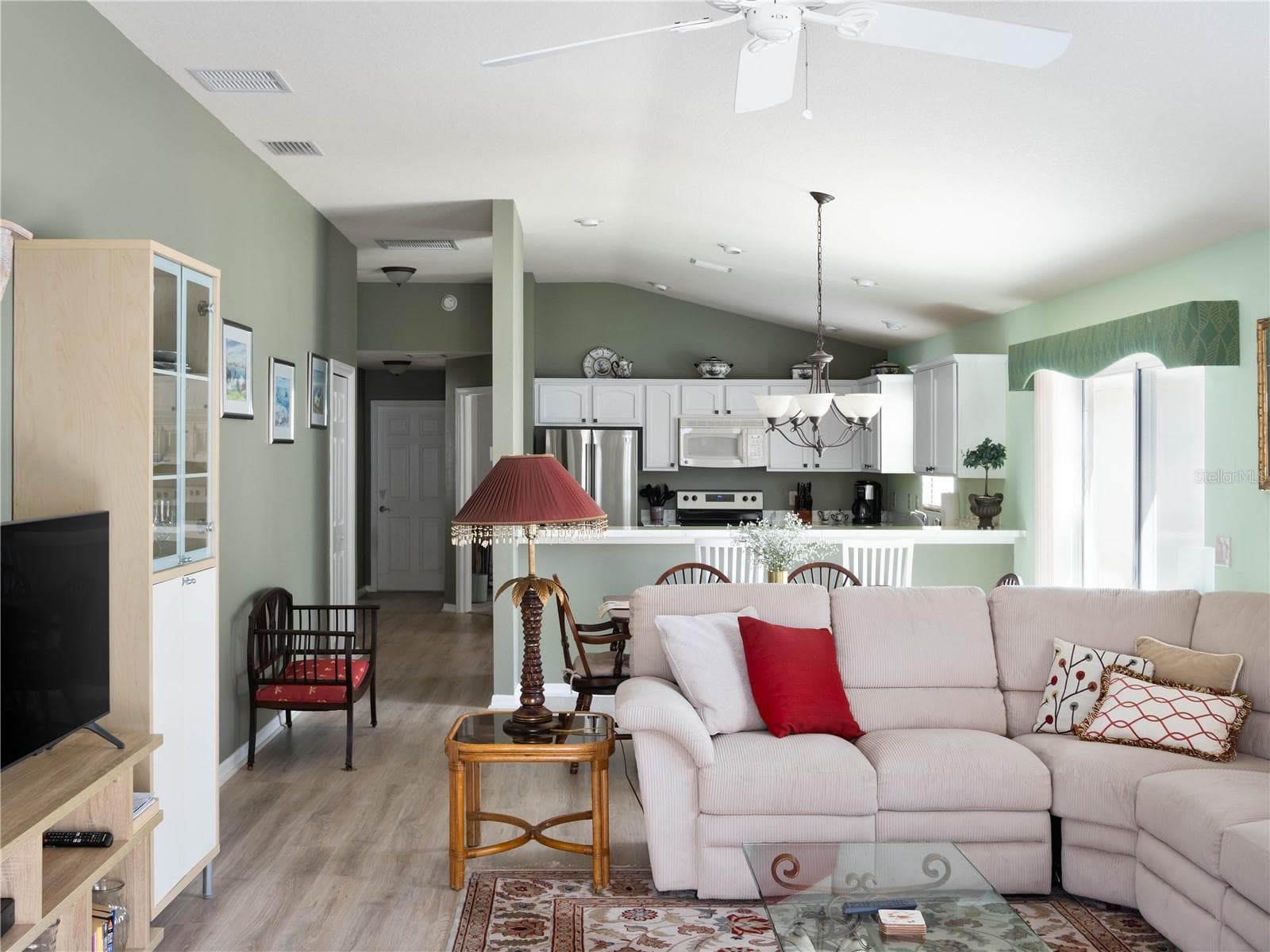 2453 VIOLET COURT — photo 8 of 20