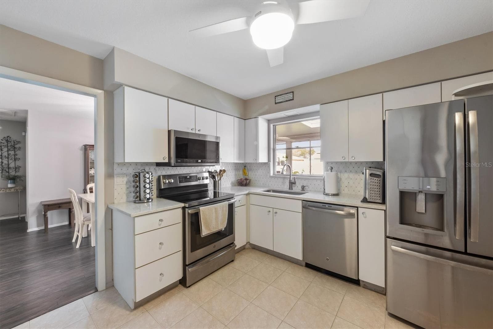 3512 21ST AVENUE — photo 4 of 27