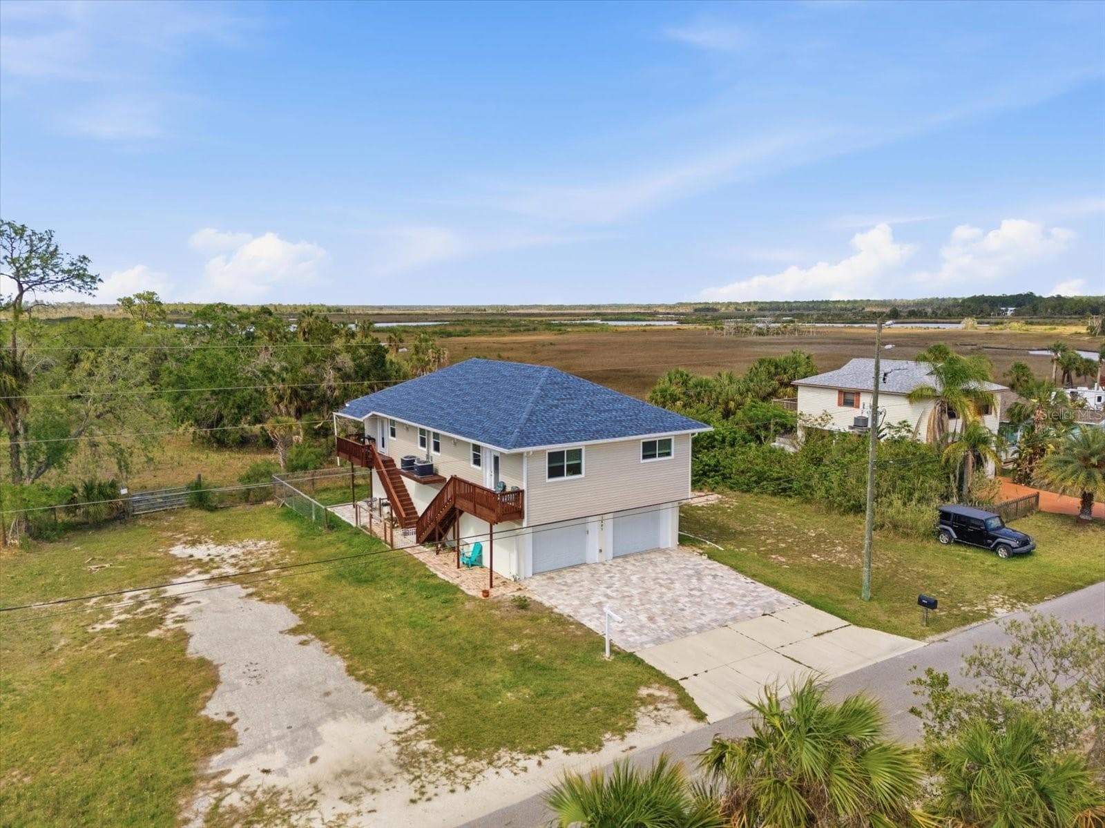 3605 EAGLE NEST DRIVE — photo 35 of 41