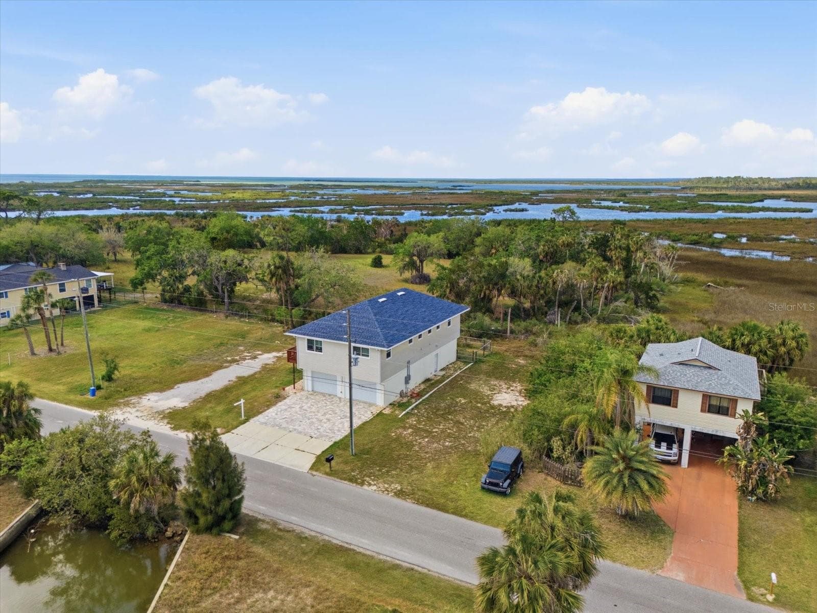 3605 EAGLE NEST DRIVE — photo 38 of 41