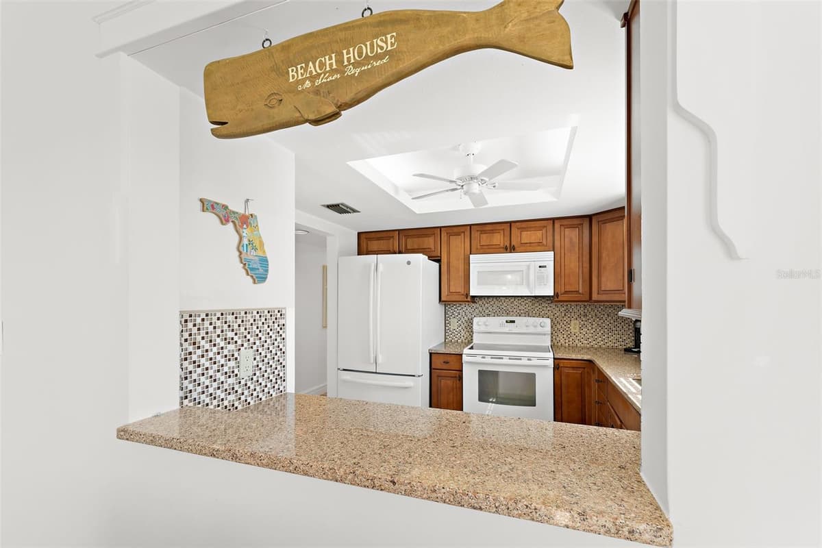 190 ESCAMBIA LANE — photo 11 of 49