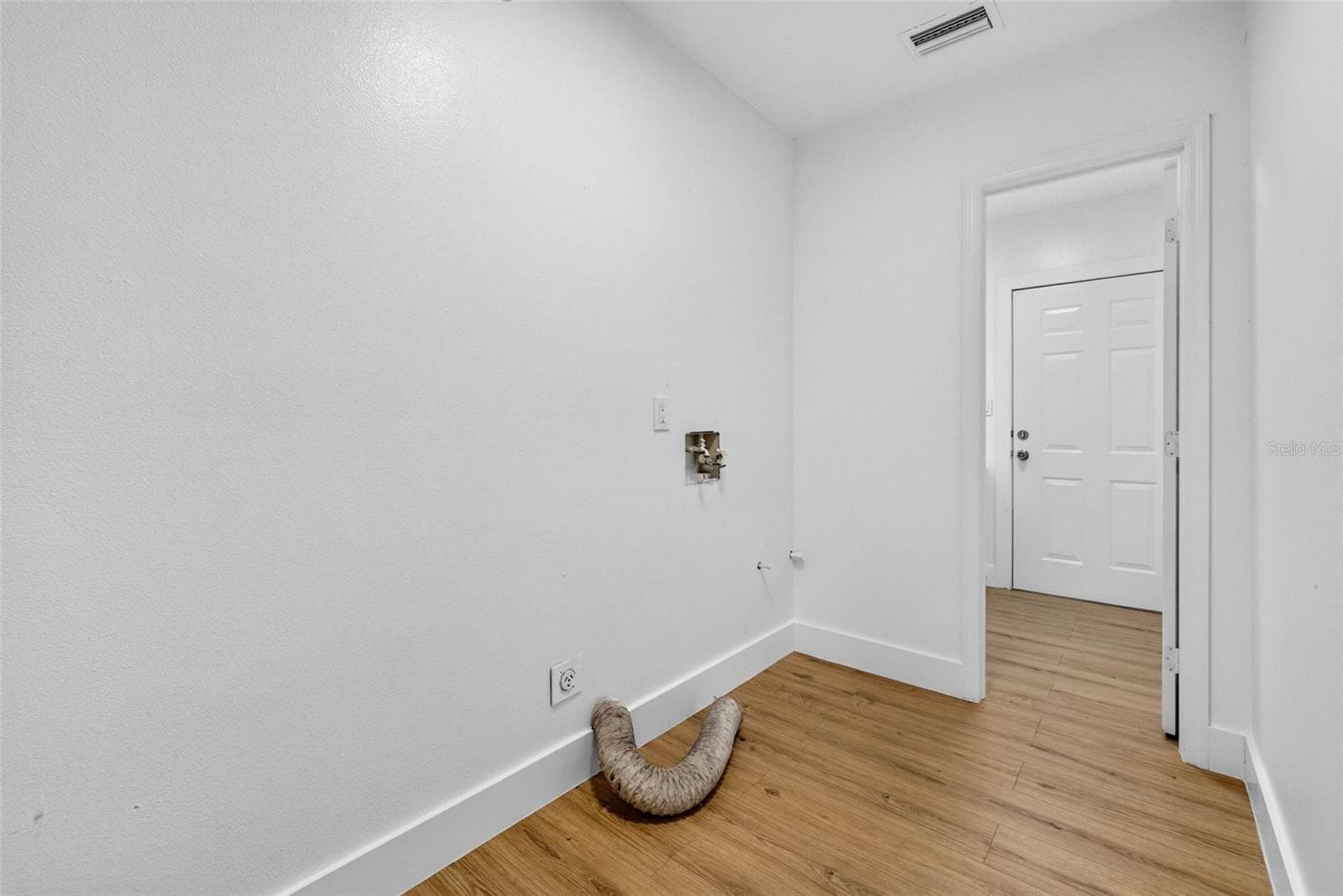 4586 FLAMBEAU LOOP — photo 49 of 80