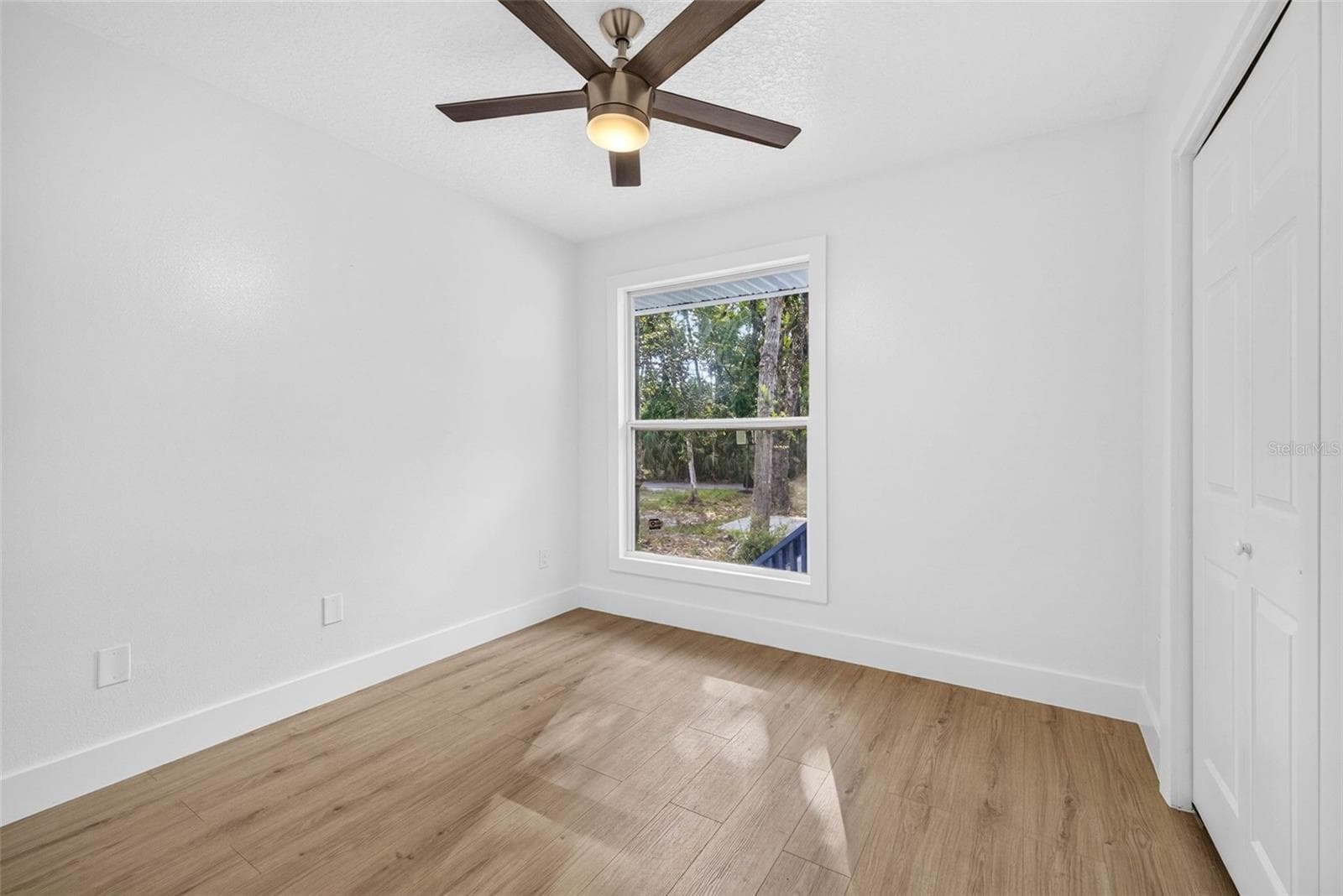 4586 FLAMBEAU LOOP — photo 33 of 80