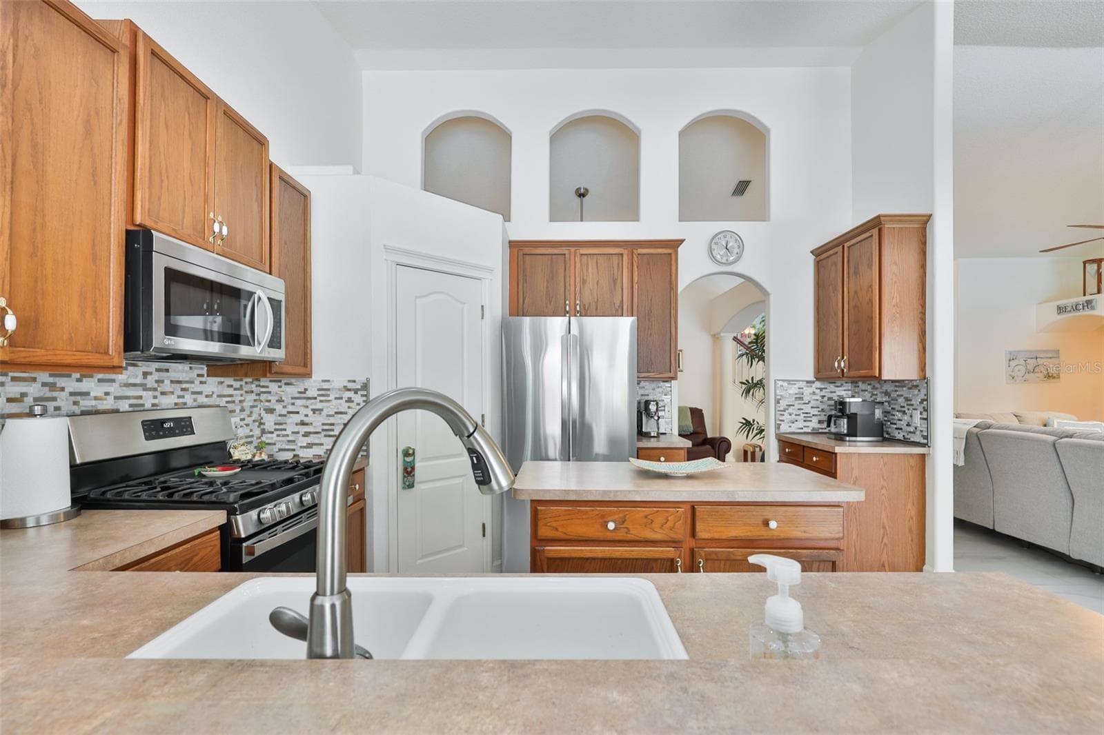 7613 NOTTINGHILL SKY DRIVE — photo 33 of 75