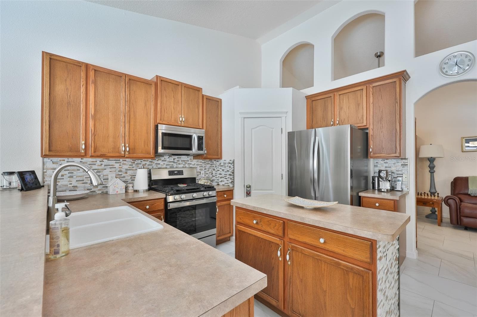 7613 NOTTINGHILL SKY DRIVE — photo 34 of 75