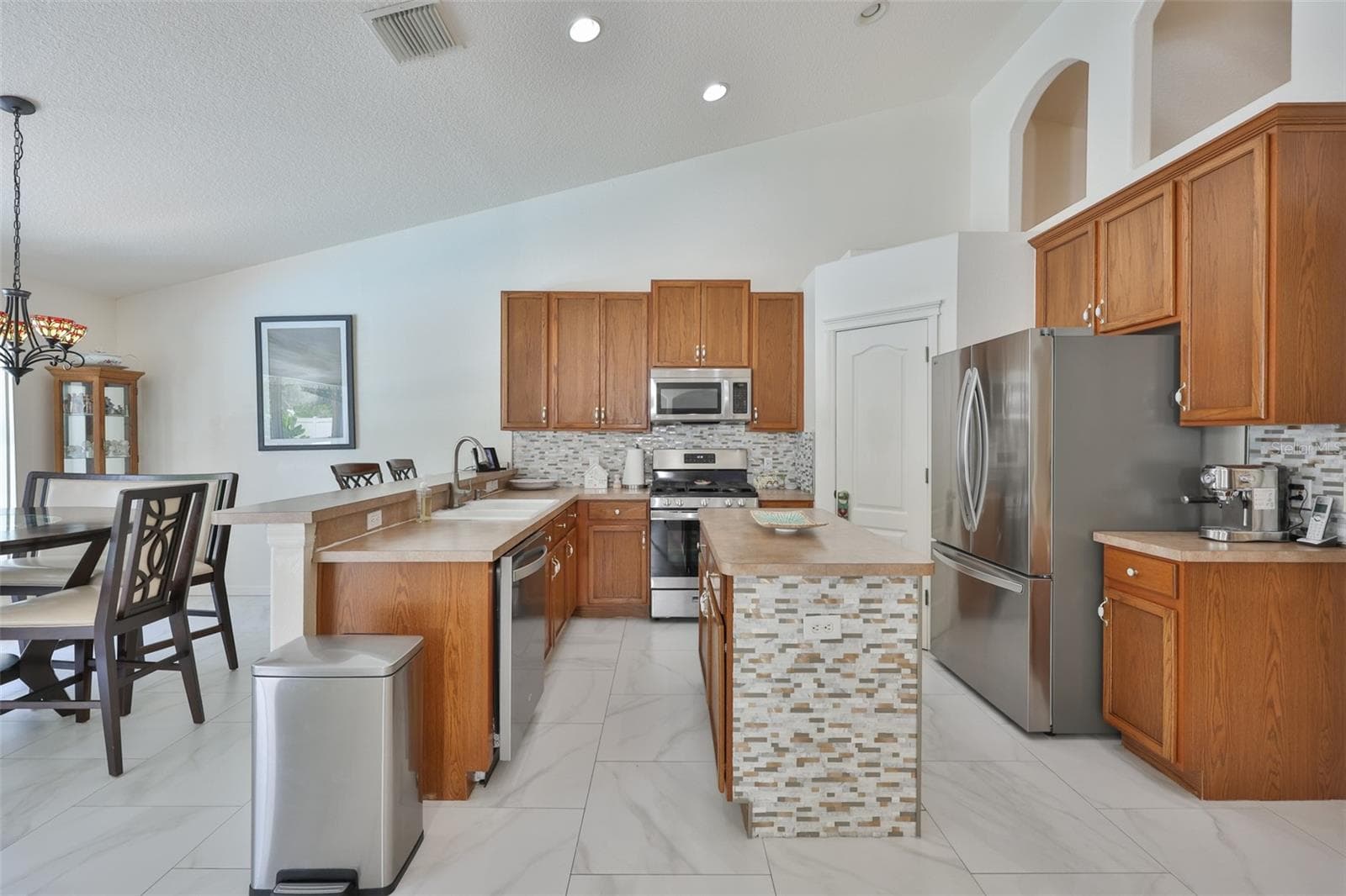 7613 NOTTINGHILL SKY DRIVE — photo 26 of 75