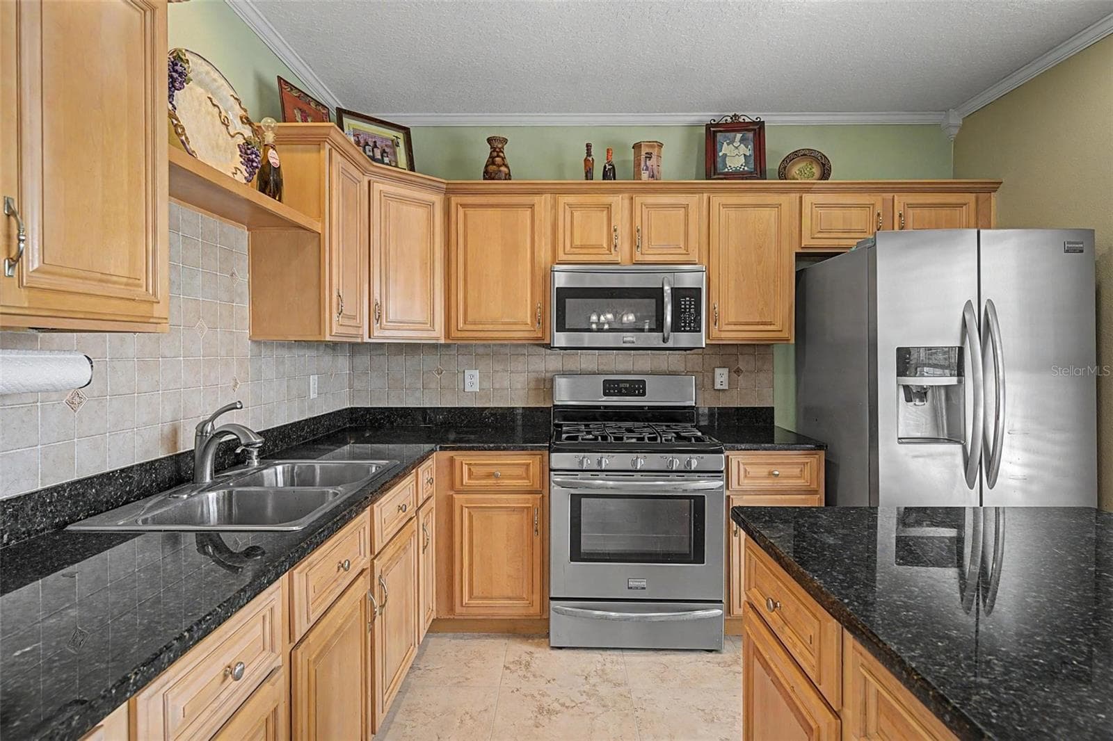 24520 SUMMER WIND COURT — photo 18 of 46