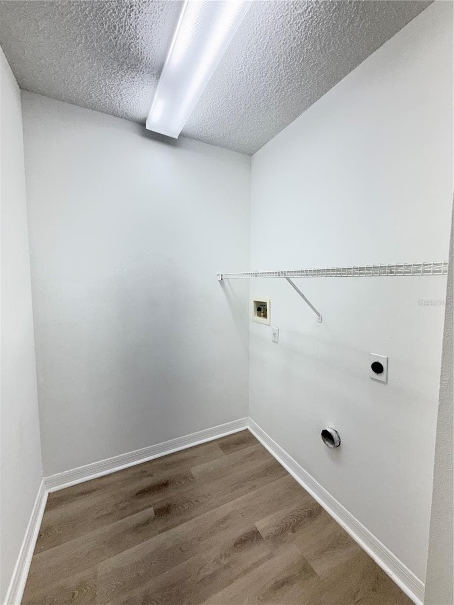 878 HIGH POINTE CIRCLE — photo 15 of 24