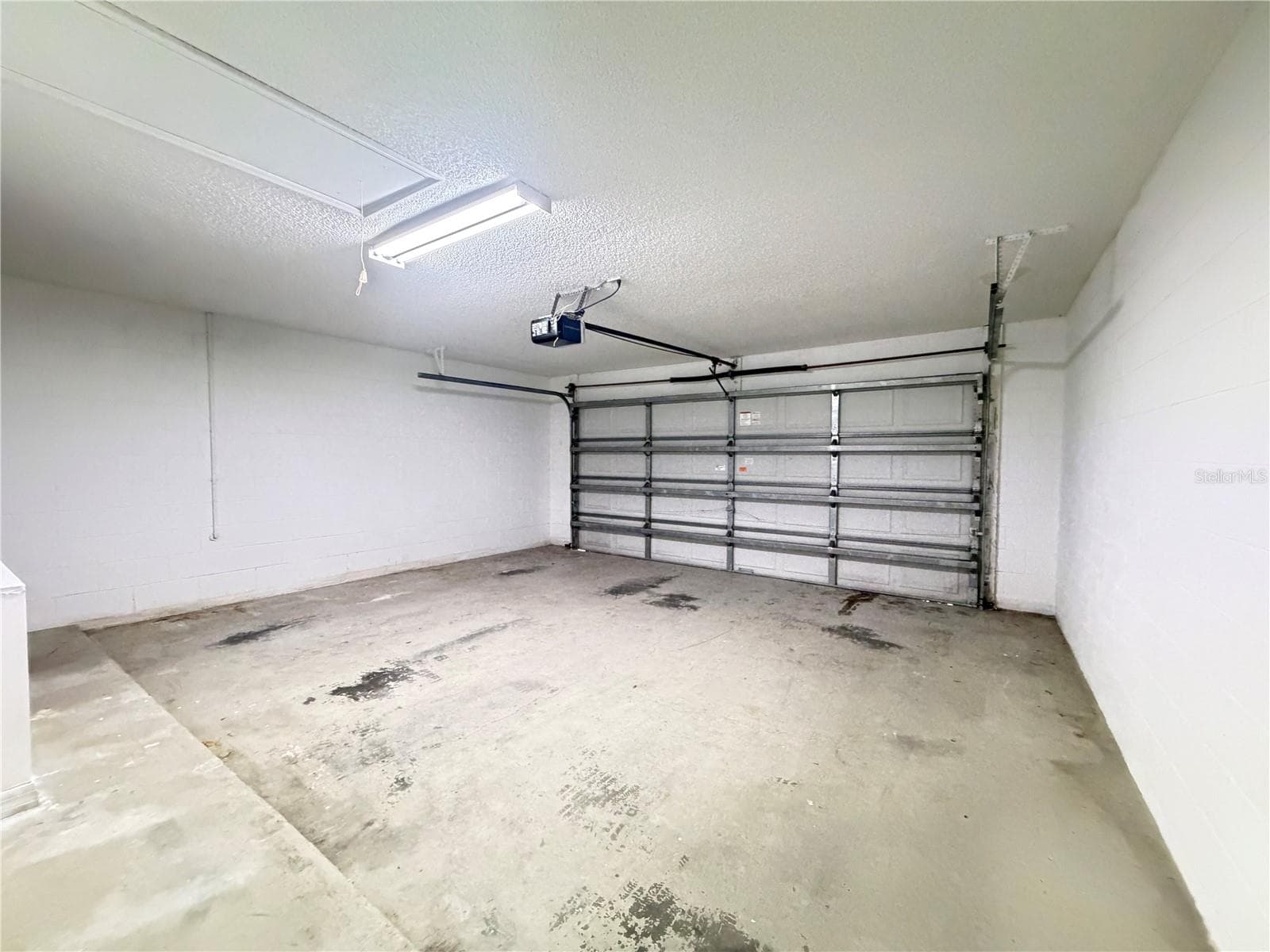 878 HIGH POINTE CIRCLE — photo 16 of 24