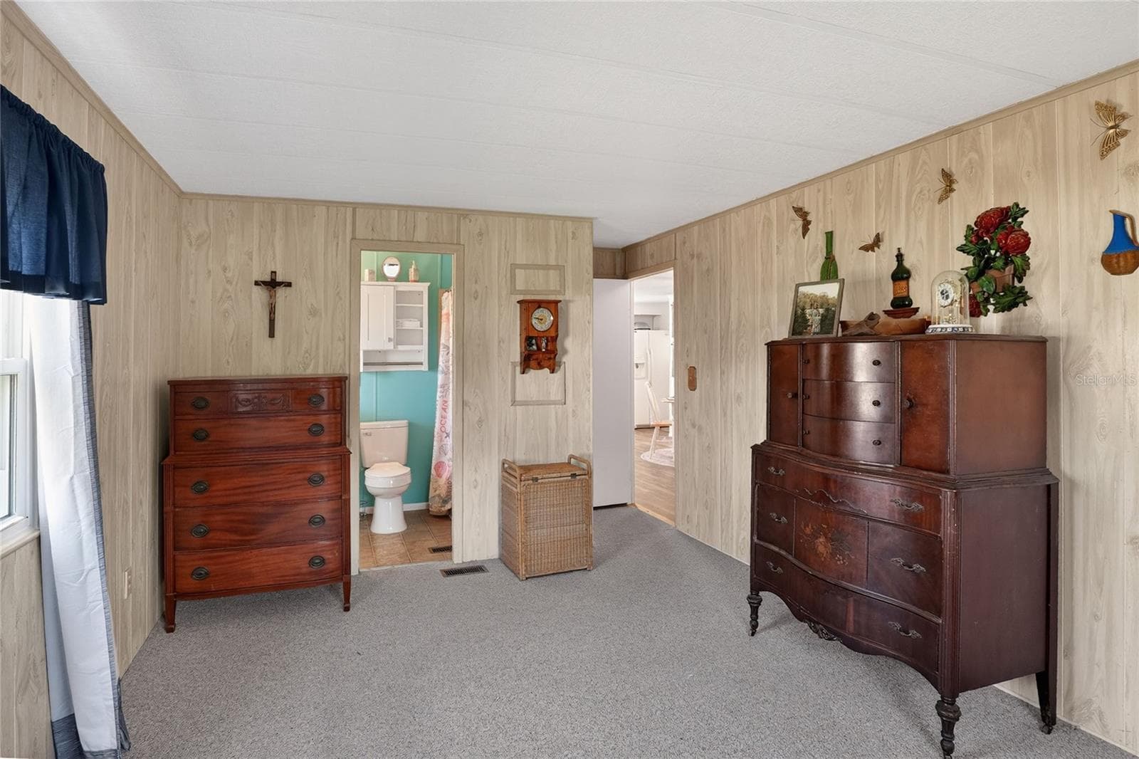 2055 FLORAL AVENUE — photo 19 of 45