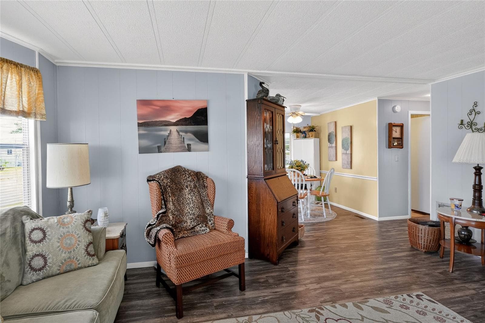 2055 FLORAL AVENUE — photo 14 of 45