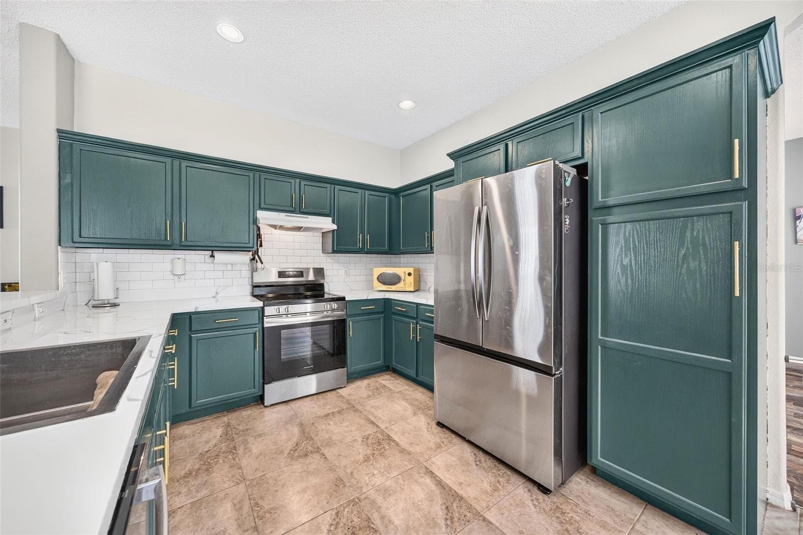 2232 WINDCREST LAKE CIRCLE — photo 4 of 50