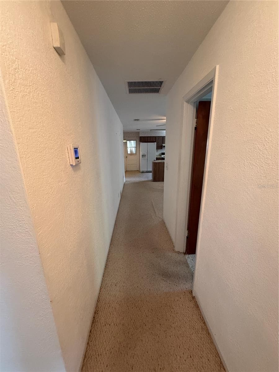 27 KATHY DRIVE — photo 22 of 35