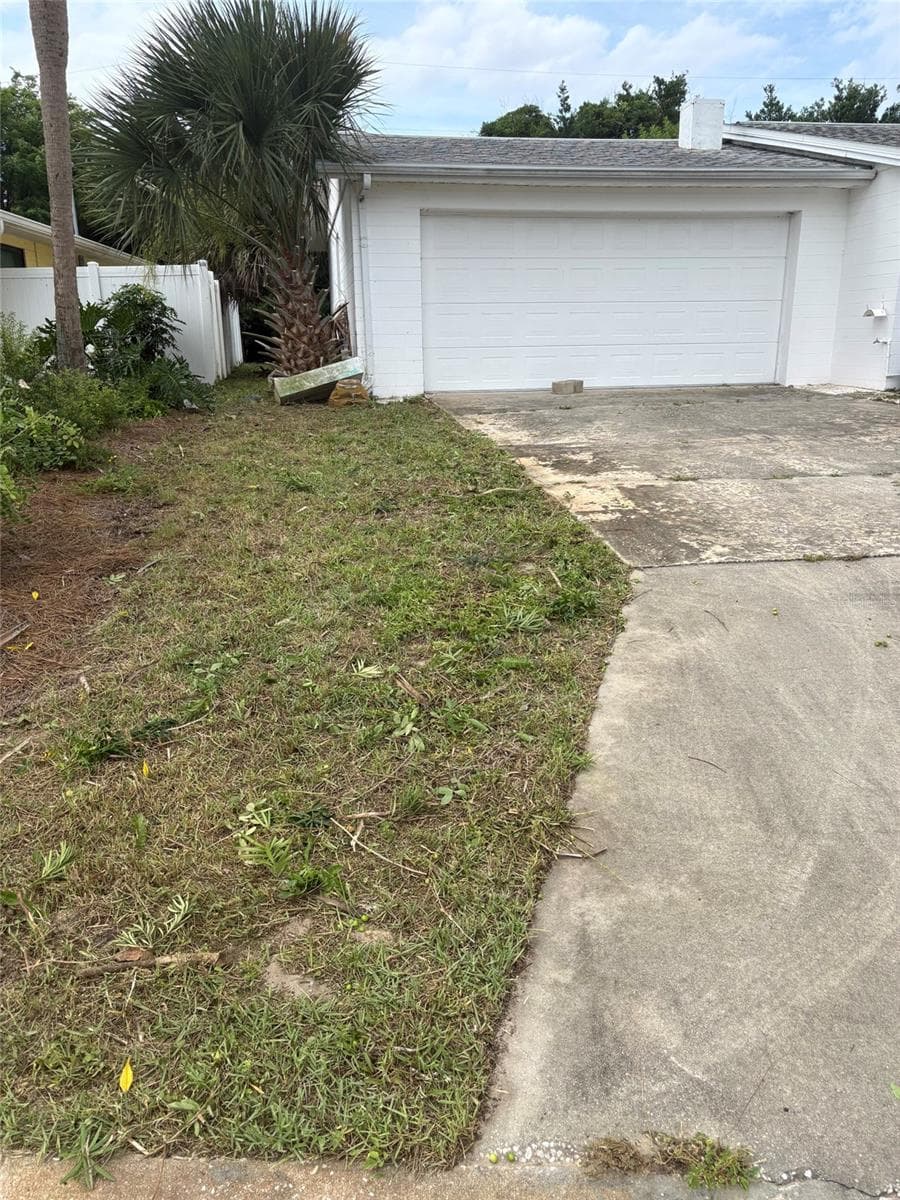 27 KATHY DRIVE — photo 31 of 35