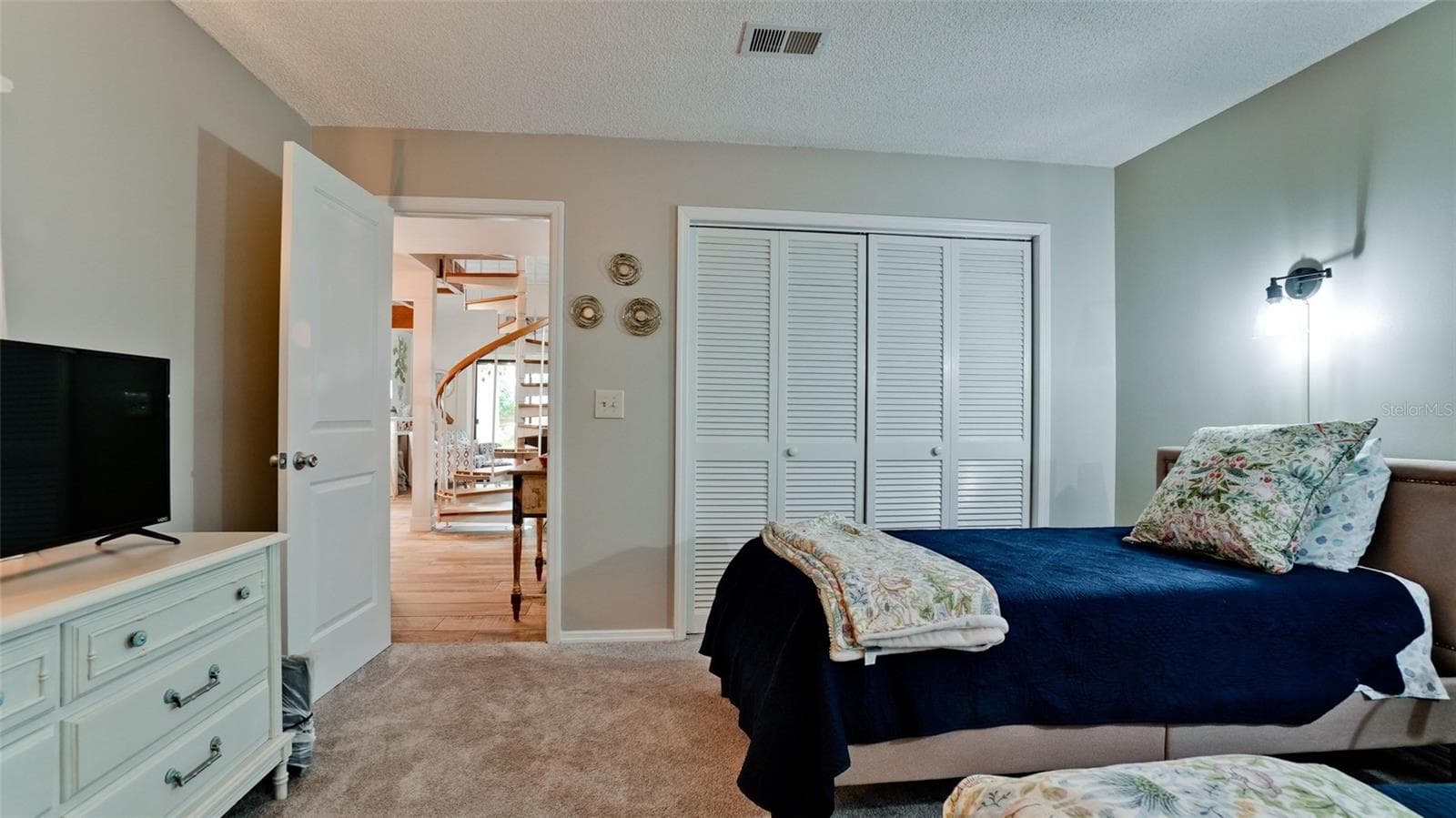 2407 QUAIL COURT — photo 35 of 48