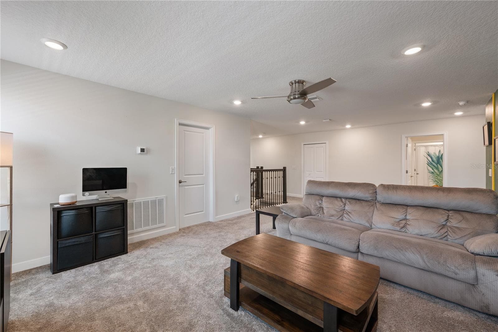 8926 FALLEN OAK DRIVE — photo 19 of 38