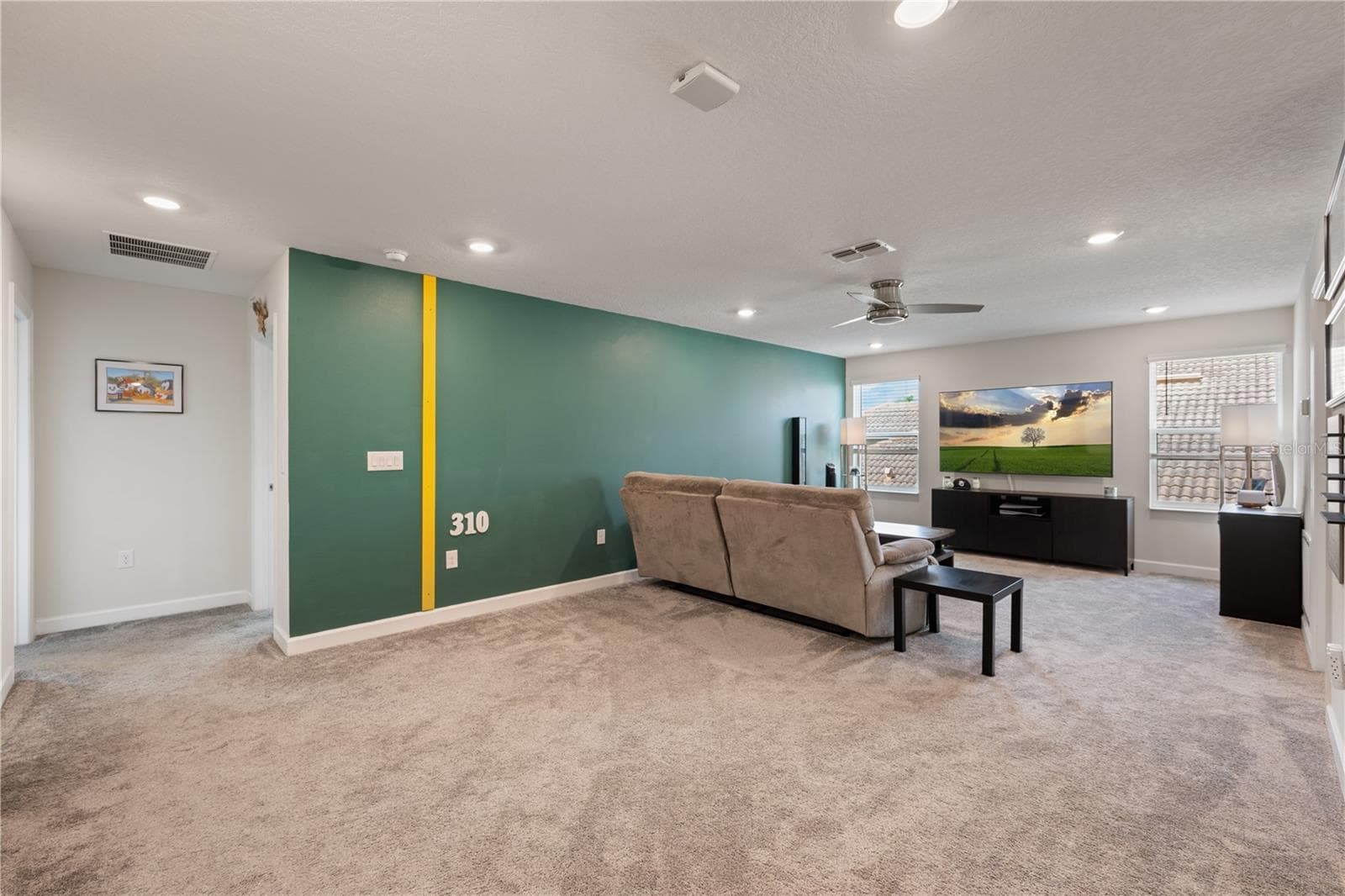 8926 FALLEN OAK DRIVE — photo 18 of 38