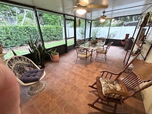 650 SHERWOOD DRIVE — photo 21 of 23