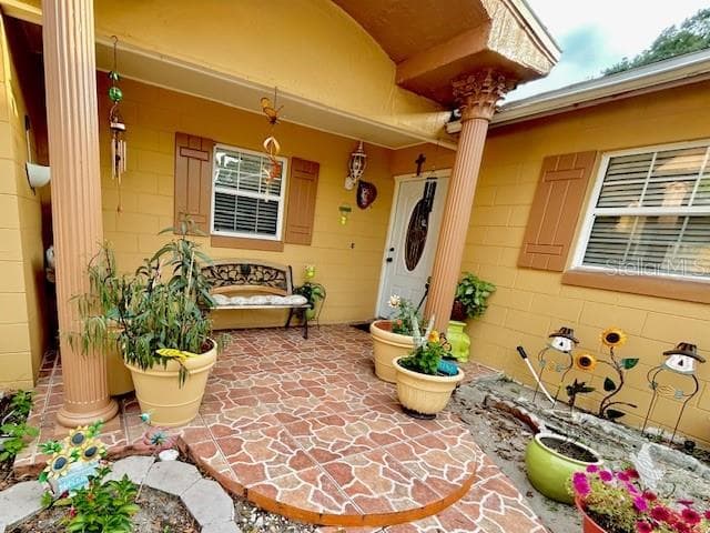 650 SHERWOOD DRIVE — photo 3 of 23