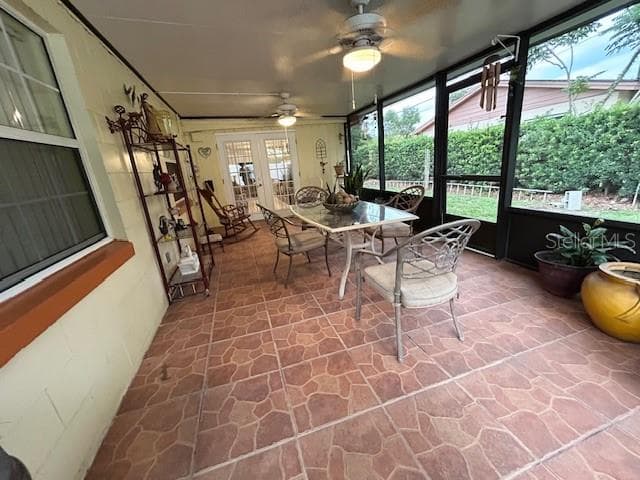 650 SHERWOOD DRIVE — photo 22 of 23