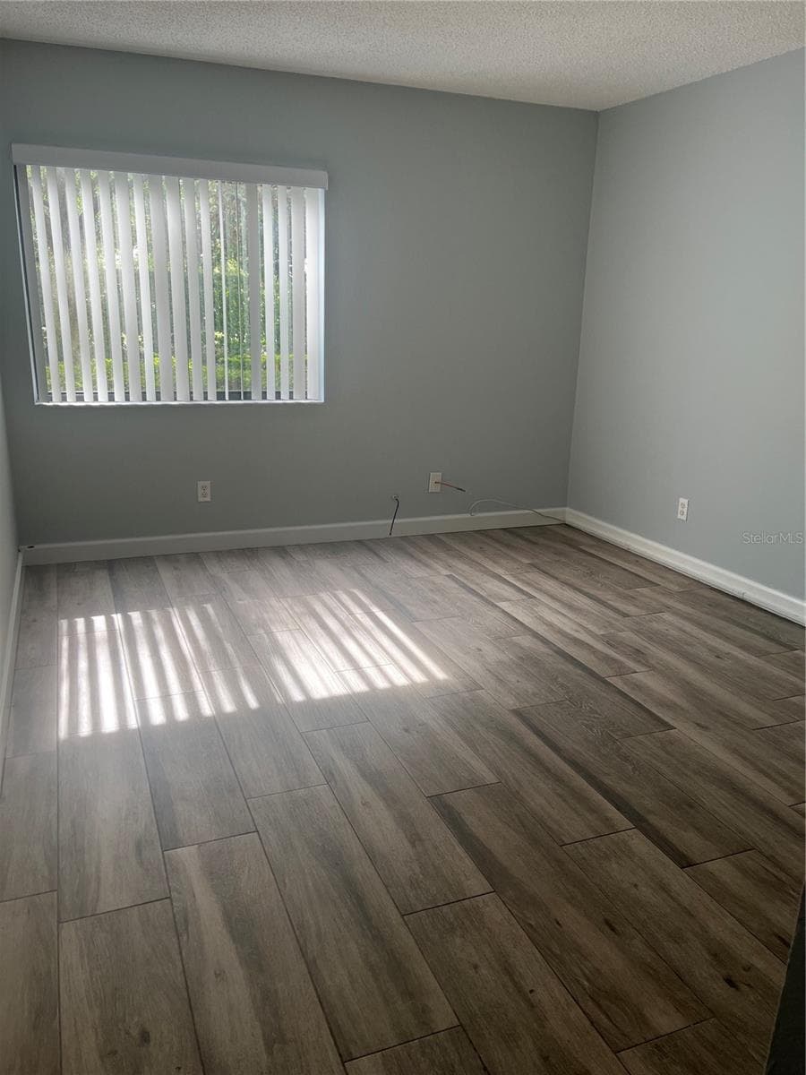 3300 FOX CHASE CIRCLE — photo 16 of 26