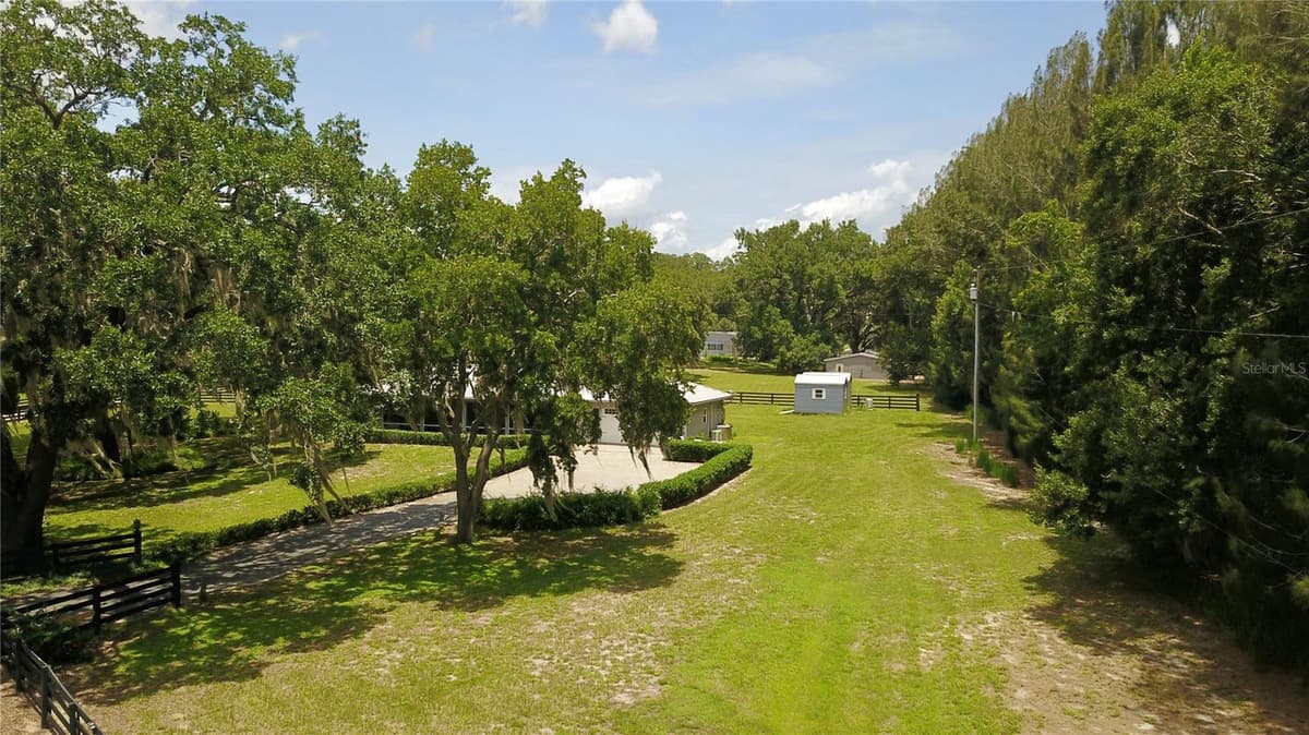 16945 PHIL C PETERS ROAD — photo 37 of 54