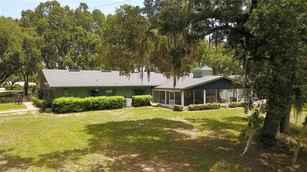 16945 PHIL C PETERS ROAD — photo 35 of 54