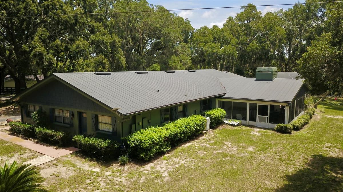 16945 PHIL C PETERS ROAD — photo 15 of 54