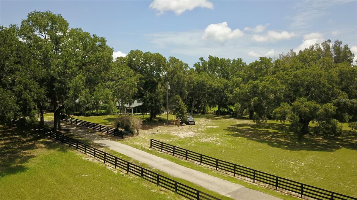 16945 PHIL C PETERS ROAD — photo 27 of 54