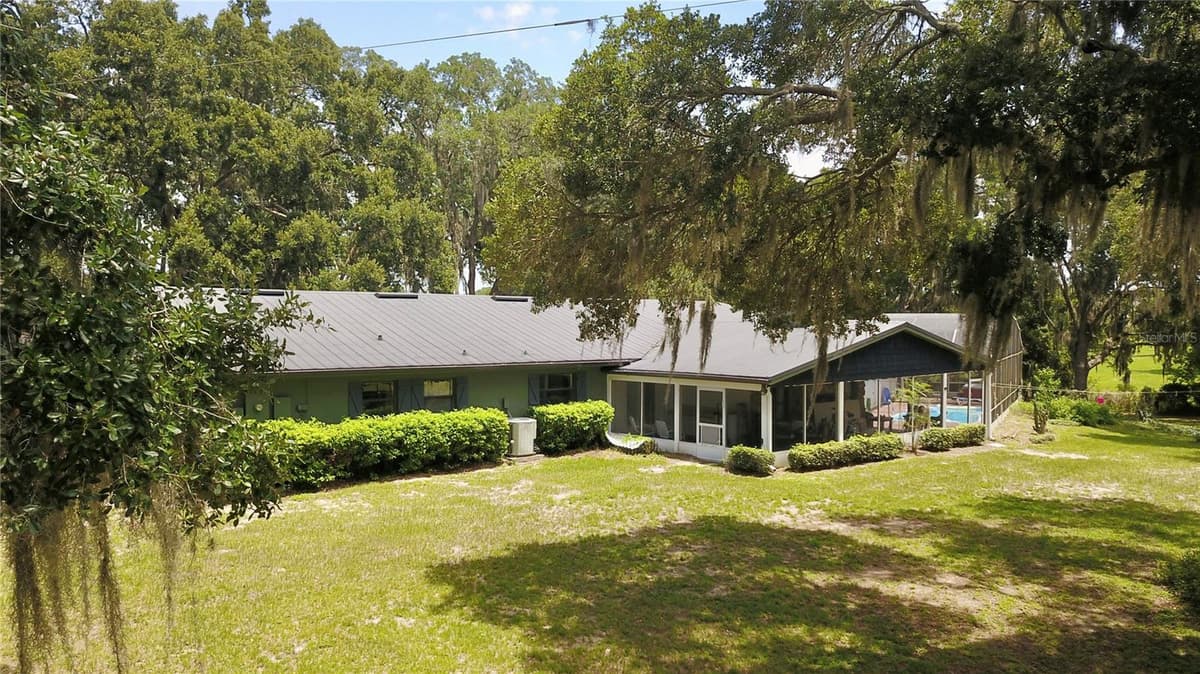 16945 PHIL C PETERS ROAD — photo 14 of 54