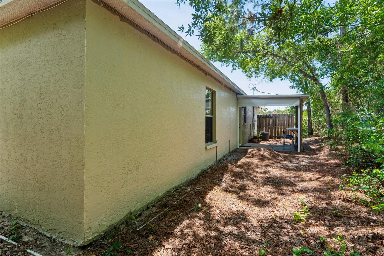 4362 AZORA ROAD — photo 38 of 48