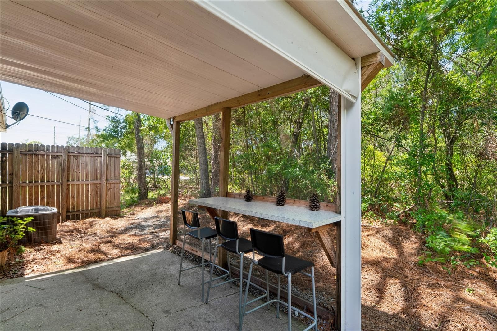 4362 AZORA ROAD — photo 36 of 48