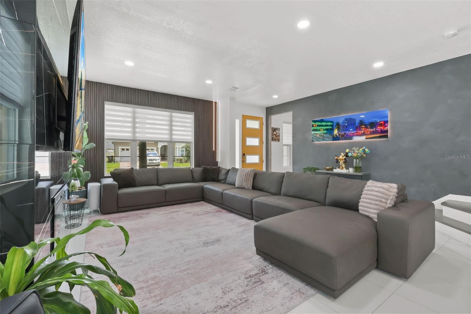 2518 EMPRESS DRIVE — photo 4 of 41
