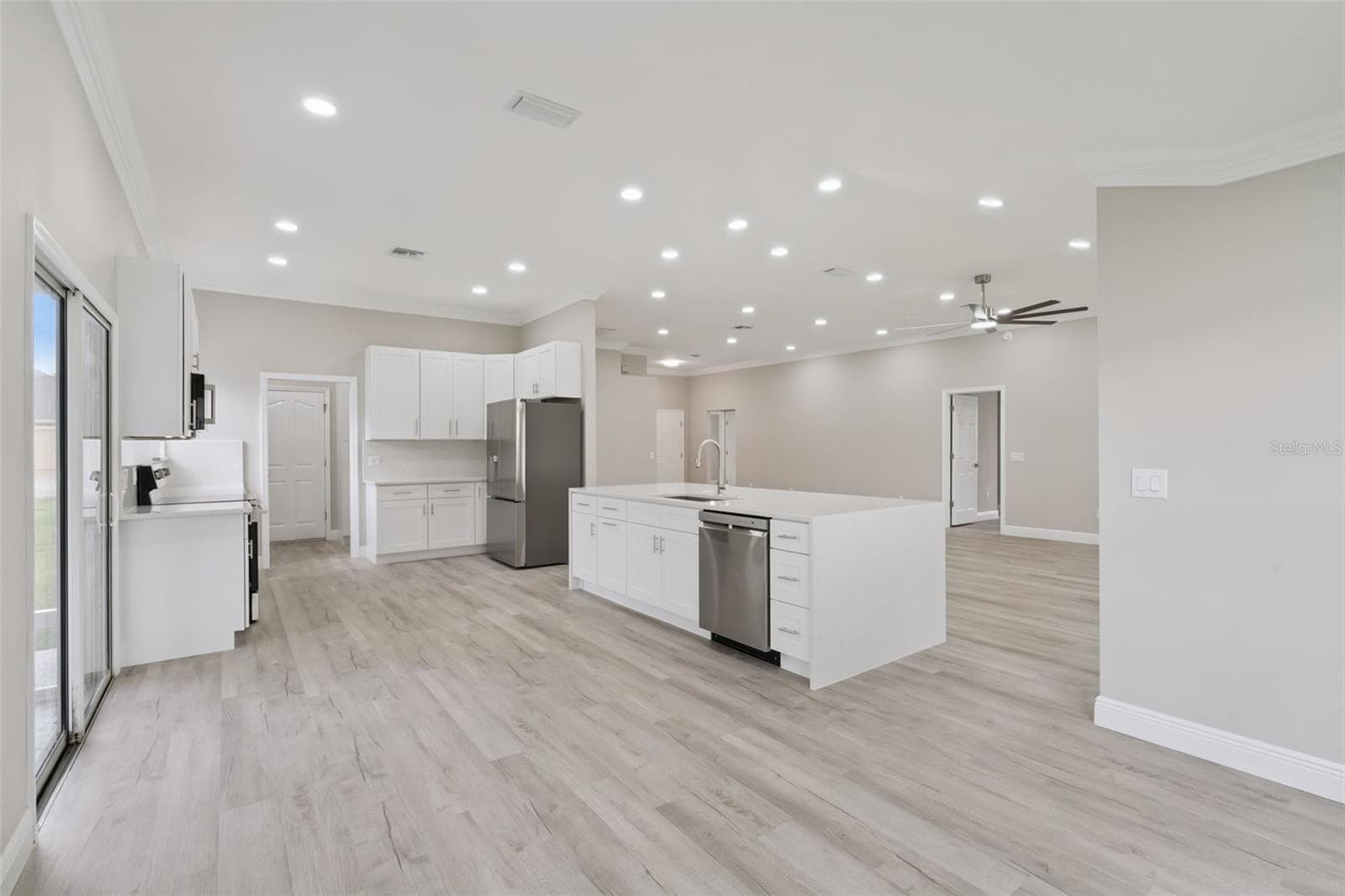 1506 DELLANO WAY — photo 8 of 57