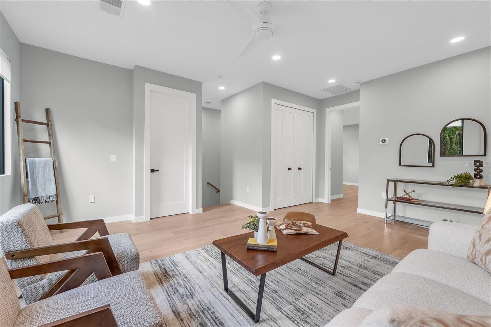 9 STEELE STREET — photo 75 of 88