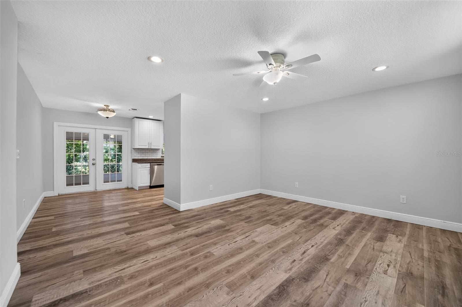5825 LULLABY LANE — photo 9 of 31