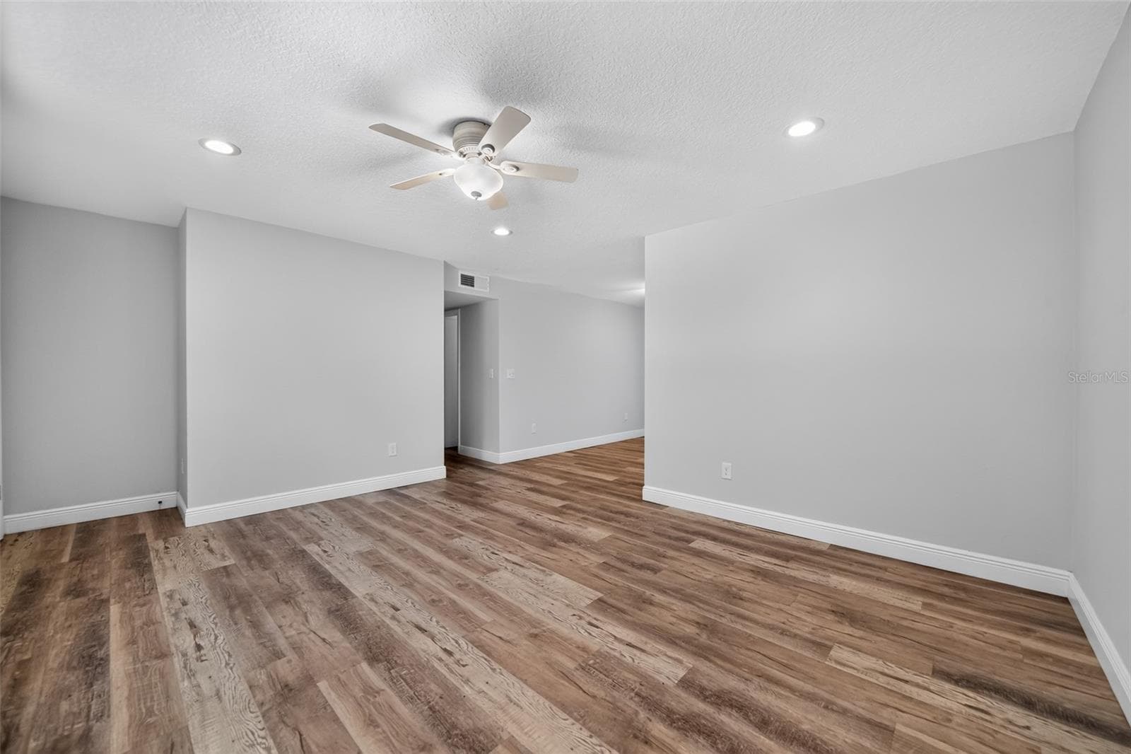 5825 LULLABY LANE — photo 11 of 31